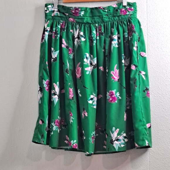 Eshakti gorgeous skirt - Picture 7 of 14